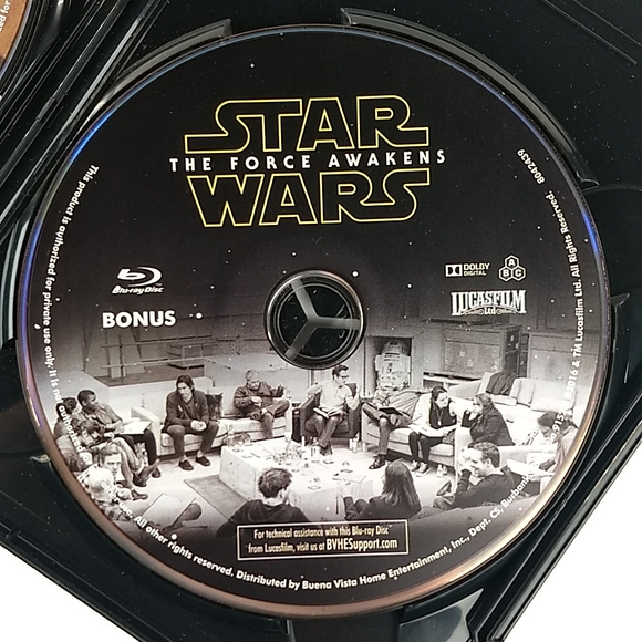 Star Wars: The Force Awakens Blu Ray/ DVD Combo pack - Picture 14 of 17